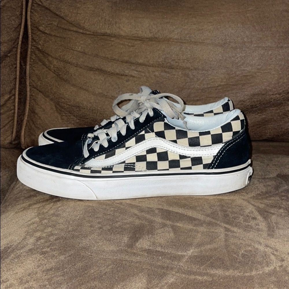 Women’s Checkered Vans
